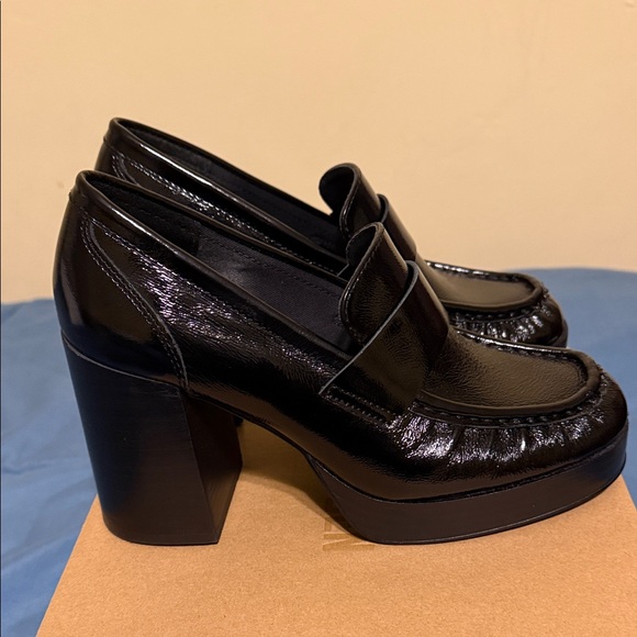 Steve Madden Glossy Black Slip-Ons - Picture 2 of 8